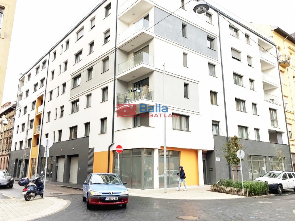 Eladó 17 m²-esüzlethelyiség utcai bejárattal VIII. Kerület (Csarnoknegyed) , Tolnai Lajos utca: 29'000'000 Ft