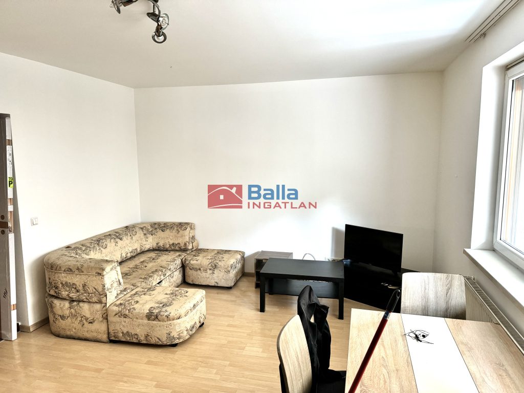 Kiadó 42 m²-estársasházi lakás VIII. Kerület (II. János Pál pápa tér és környéke) , KUN utca: 200'000 Ft