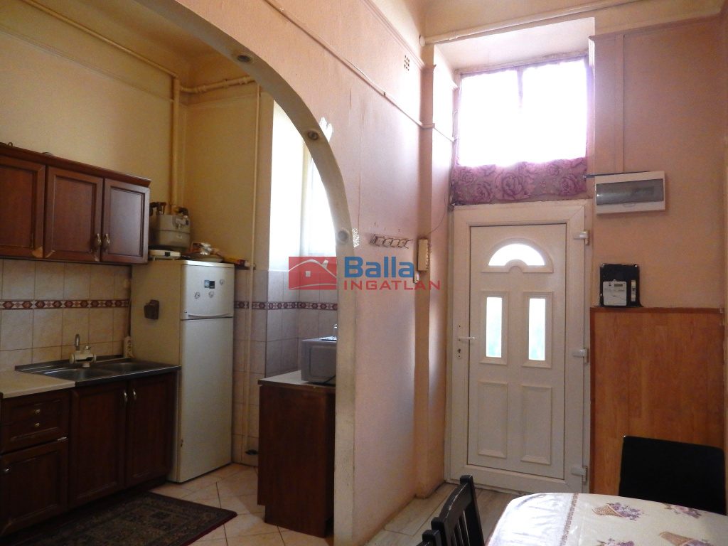 Eladó 53 m²-estársasházi lakás VIII. Kerület (Kálvária tér) , Kálvária utca: 44'900'000 Ft