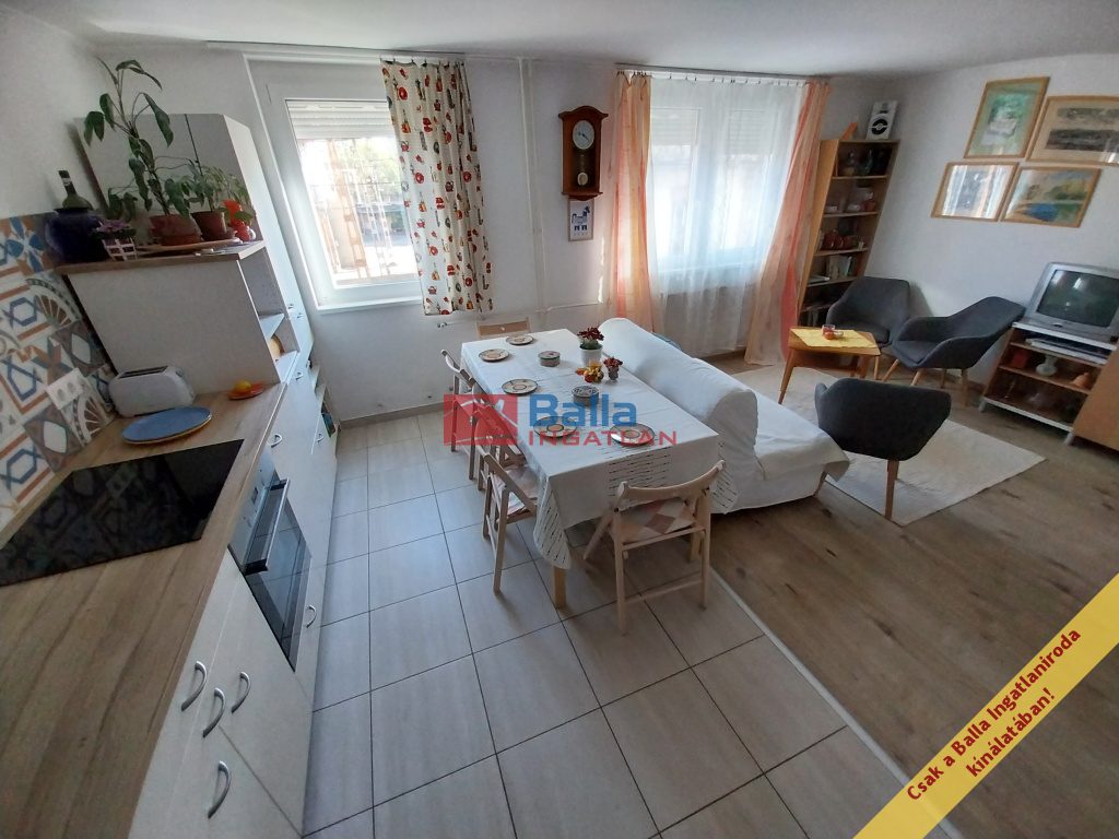 Eladó 73 m²-estársasházi lakás VIII. Kerület (Magdolna negyed) , Dobozi utca: 79'900'000 Ft