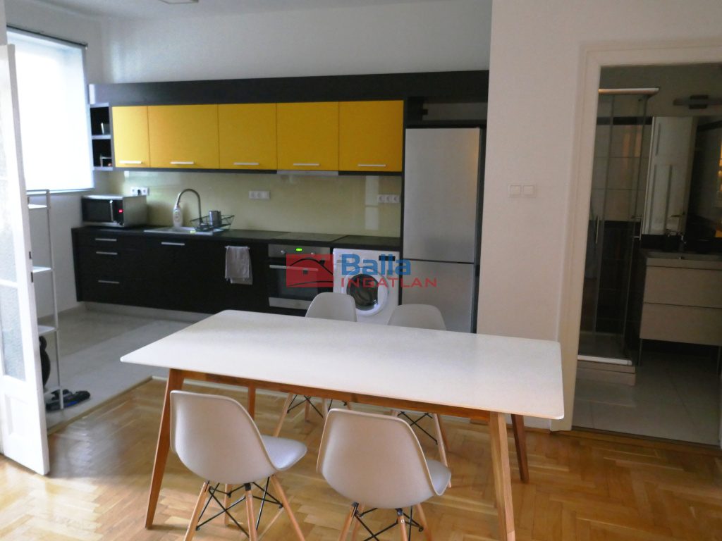 Eladó 101 m²-estársasházi lakás VIII. Kerület (Palotanegyed) , Bródy Sándor utca: 148'000'000 Ft