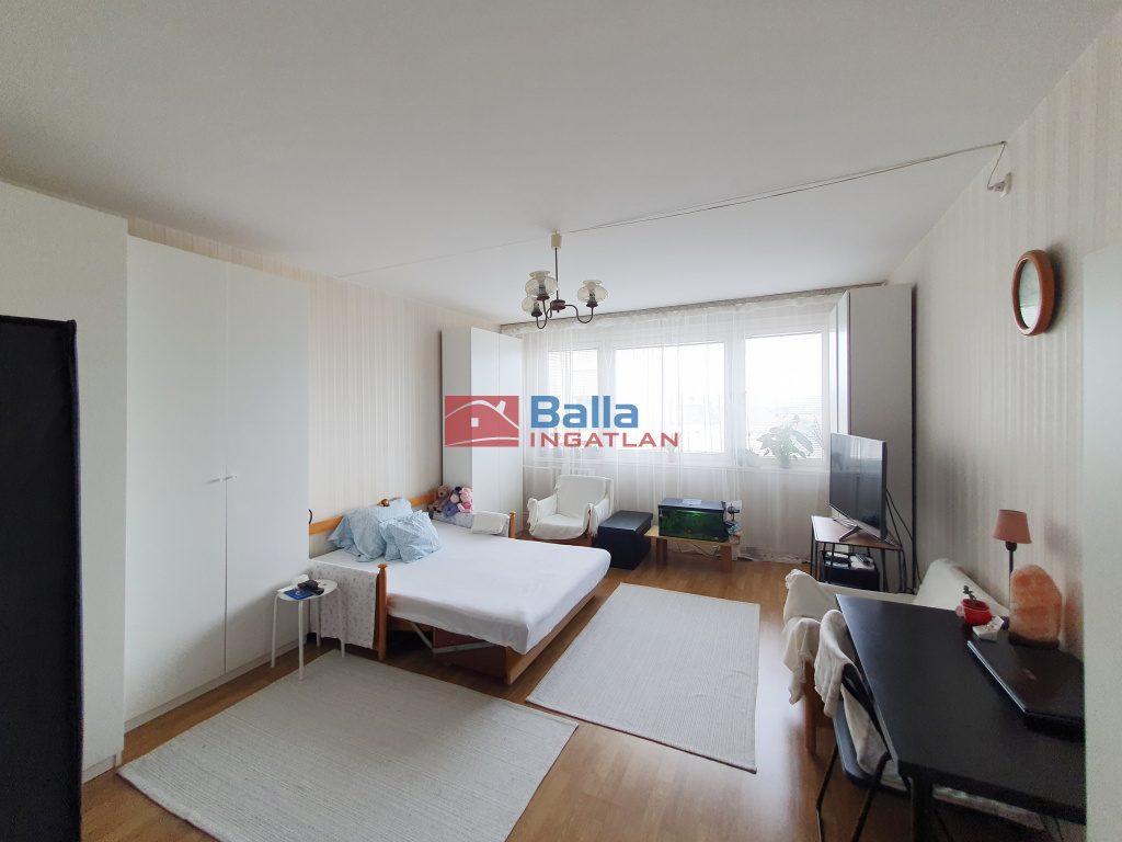 Eladó 41 m²-estársasházi lakás X. Kerület (Kőbánya Városközpont) , Kőbánya Városközpont közeli utca: 52'000'000 Ft