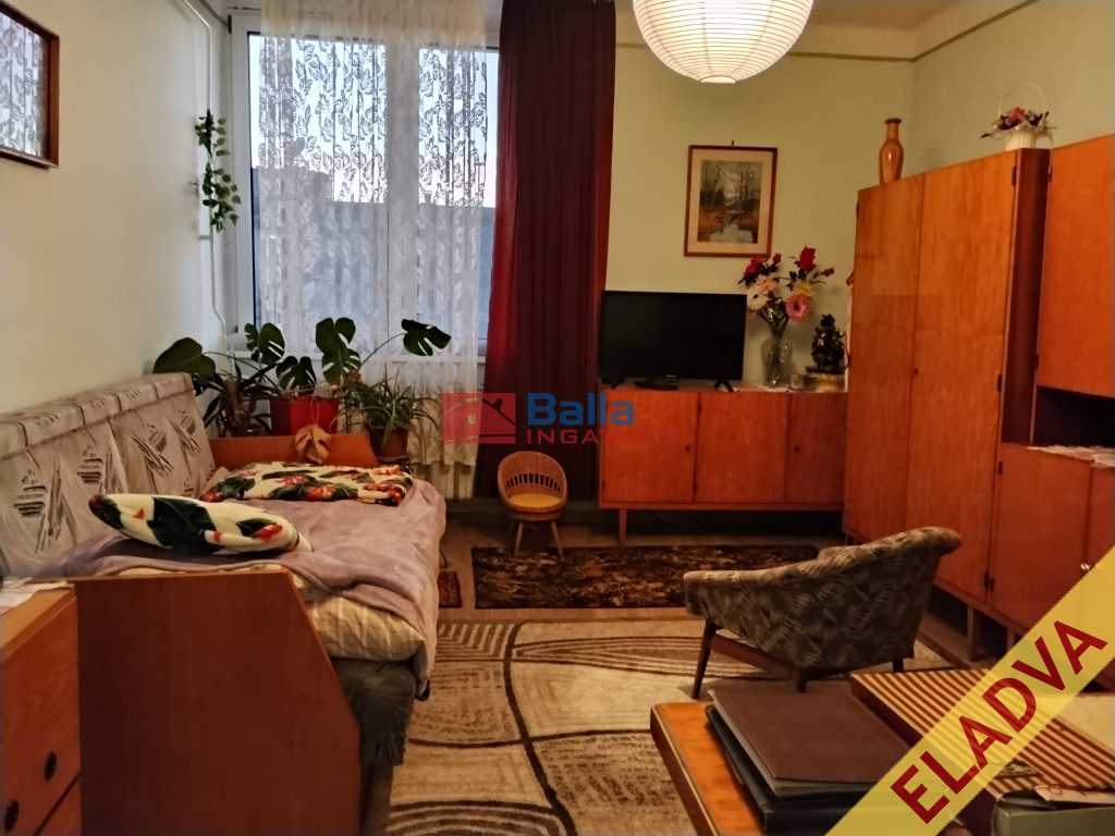 Eladó 56 m²-estársasházi lakás X. Kerület (Óhegy-Kertváros) , Vörösdinka utca: 60'000'000 Ft