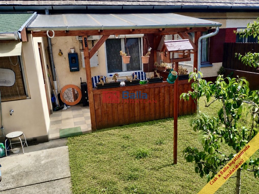 Eladó 45 m²-estársasházi lakás X. Kerület (Újhegy) , Szegély utca: 49'900'000 Ft