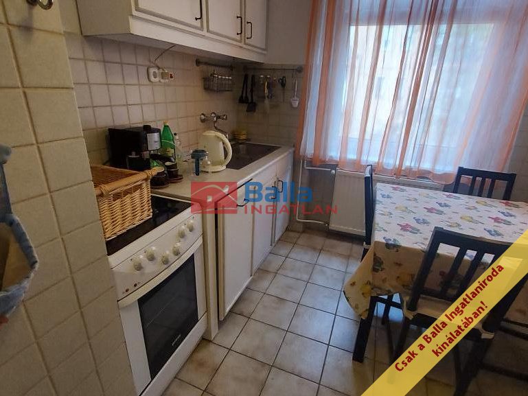Eladó 52 m²-estársasházi lakás XI. Kerület (Albertfalva) , Kisköre utca: 70'900'000 Ft