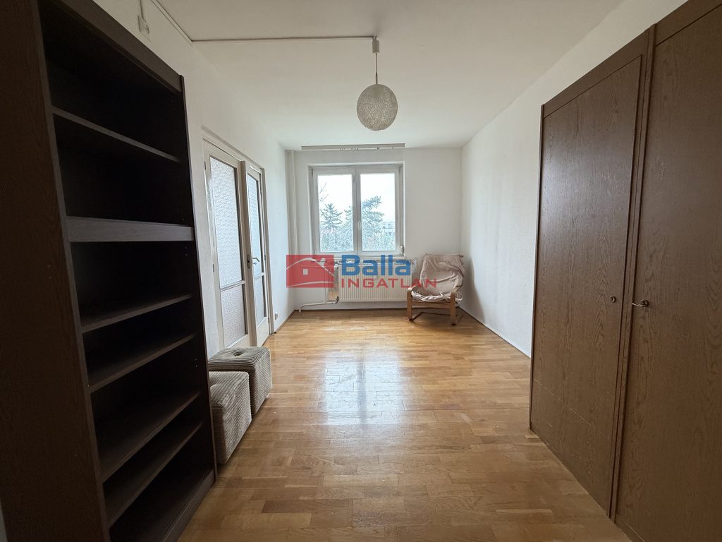 Kiadó 52 m²-estársasházi lakás XI. Kerület (Albertfalva) , Verbéna utca: 200'000 Ft