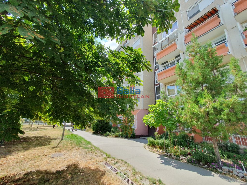 Eladó 28 m²-estársasházi lakás XI. Kerület (Gazdagrét) , Gazdagréti lakótelep: 51'900'000 Ft