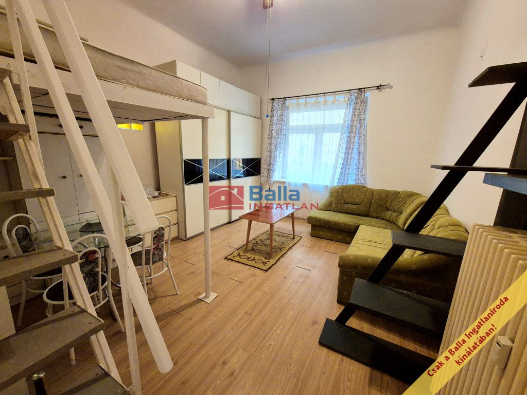 Eladó 30 m²-estársasházi lakás XI. Kerület (Kelenföld) , Csendes, 6-os vill. közeli, Budafoki út: 44'900'000 Ft