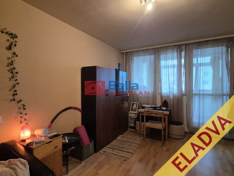 Eladó 54 m²-estársasházi lakás XI. Kerület (Kelenföld) , Etele út: 73'900'000 Ft