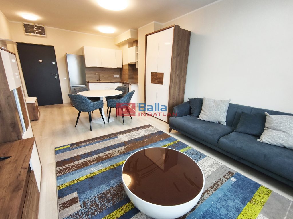 Eladó 77 m²-estársasházi lakás XIII. Kerület (Angyalföld) , Angyalföld: 119'350'000 Ft