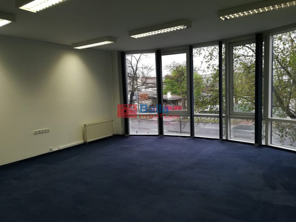 Kiadó 230 m²-esb kategóriás iroda XIII. Kerület (Angyalföld) , Röppentyű utca: 1'725 EUR