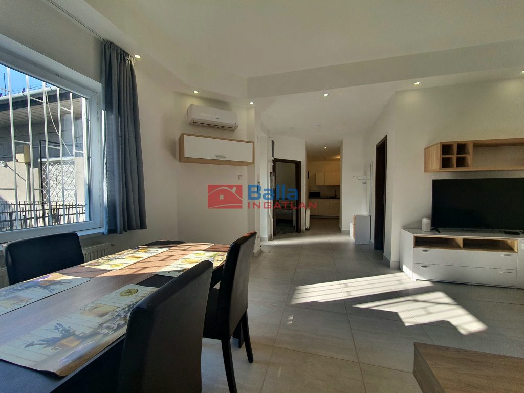 Kiadó 68 m²-estársasházi lakás XIII. Kerület (Újlipótváros) , CSANÁDY utca: 350'000 Ft