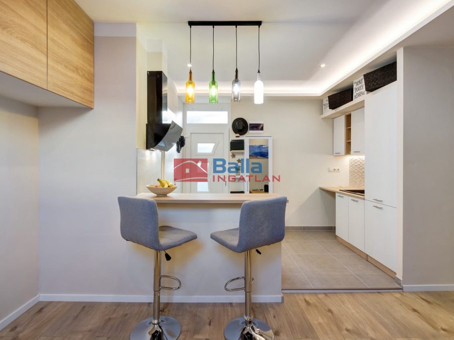 Eladó 21 m²-estársasházi lakás XIII. Kerület (Újlipótváros) , Pozsonyi út: 49'900'000 Ft