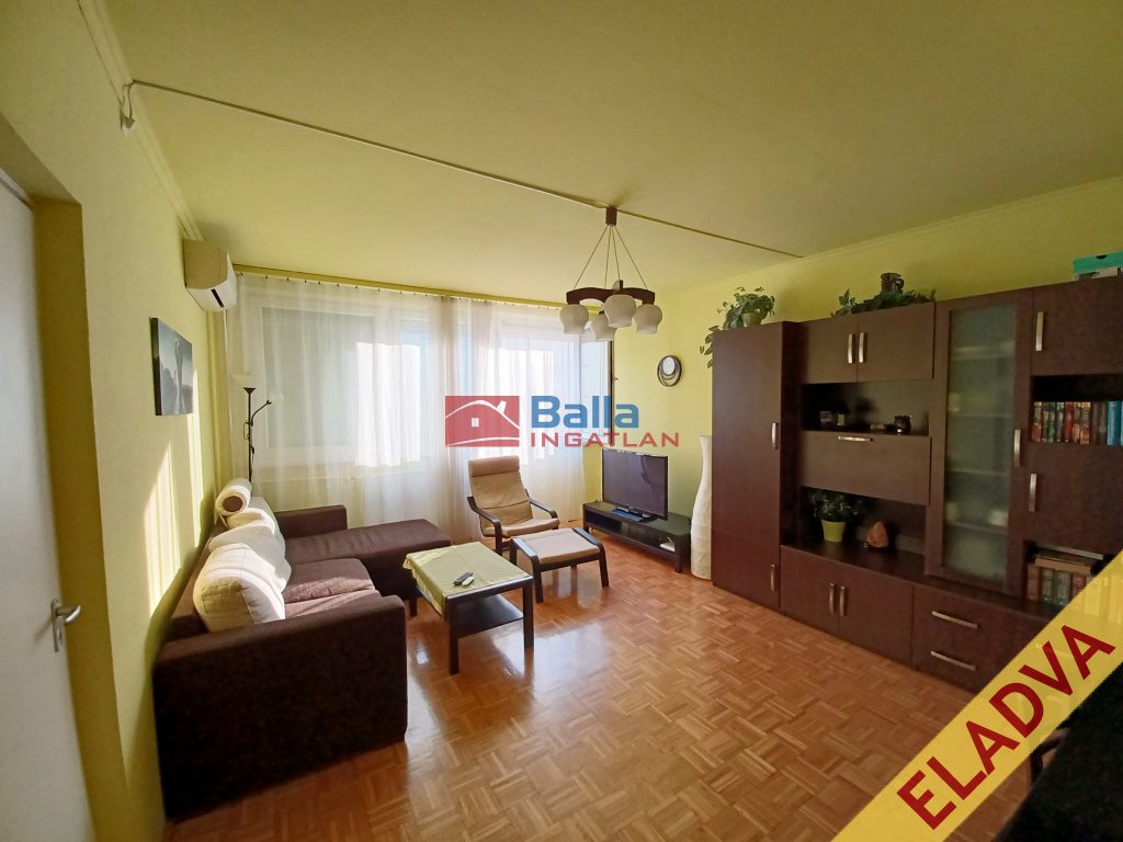 Eladó 50 m²-estársasházi lakás XIV. Kerület (Füredi lakótelep) , Park felőli lépcsőházban, Vezér utca: 64'900'000 Ft