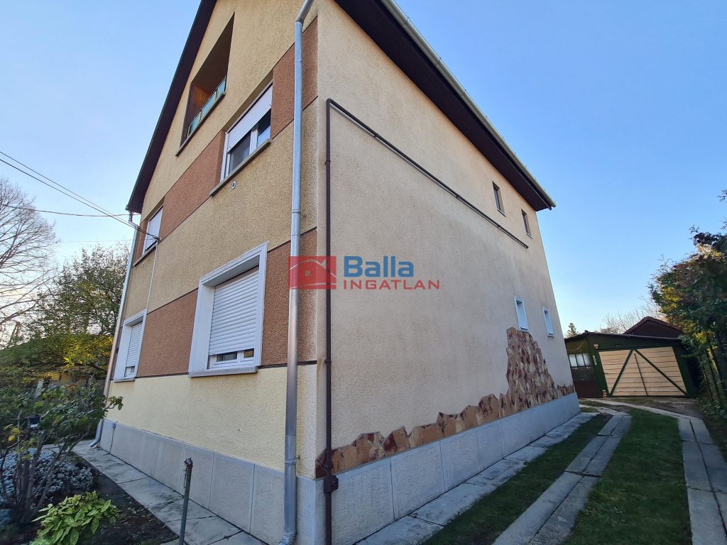 Eladó 146 m²-escsaládi ház XV. Kerület (Pestújhely) , Pestújhelyen: 129'900'000 Ft