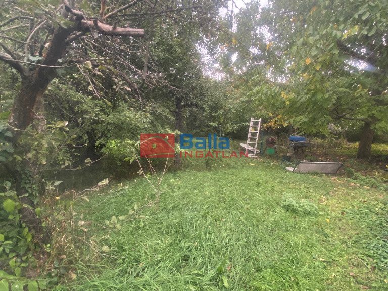 Eladó 565 m²-estelek XV. Kerület (Rákospalota) , Pázmány Péter utca: 44'500'000 Ft