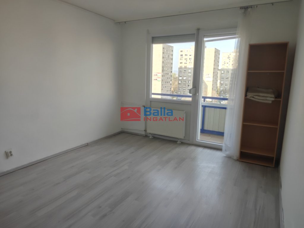 Kiadó 35 m²-estársasházi lakás XV. Kerület (Újpalota) , Nyírpalota út: 190'000 Ft