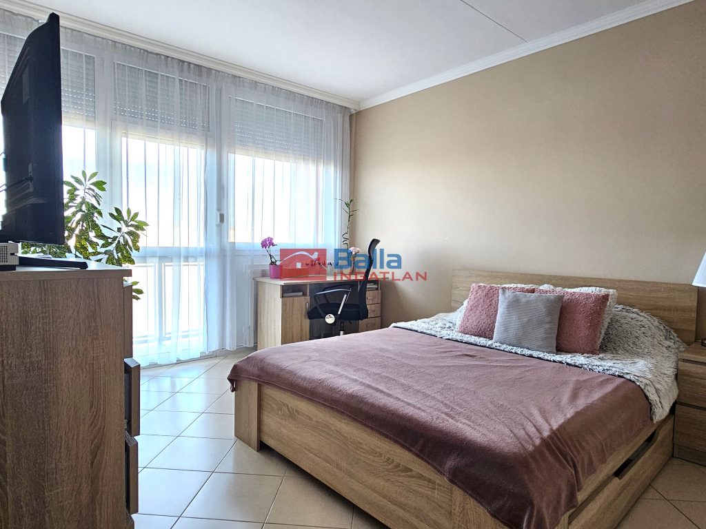 Eladó 71 m²-estársasházi lakás XV. Kerület (Újpalota) , Nyírpalota utca: 79'000'000 Ft