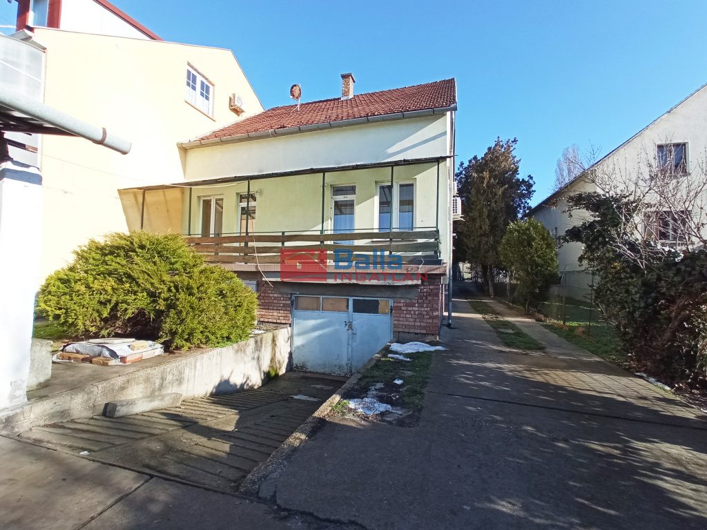 Eladó 150 m²-esikerház XVI. Kerület (Árpádföld) , Szlovák út: 135'000'000 Ft