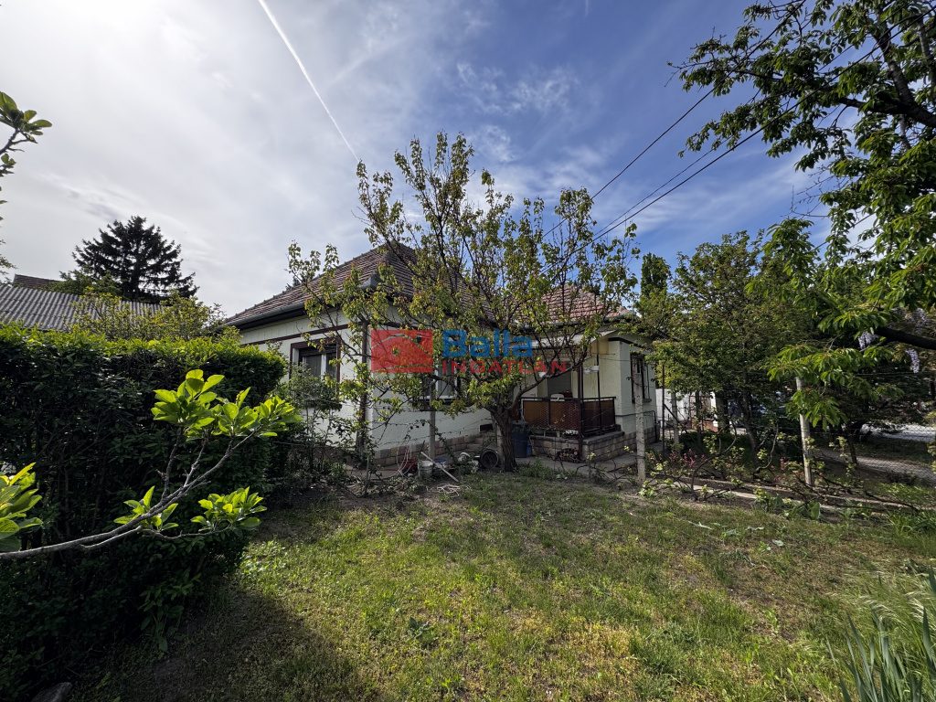 Eladó 84 m²-escsaládi ház XVI. Kerület (Mátyásföld) , Hév közelében: 92'400'000 Ft