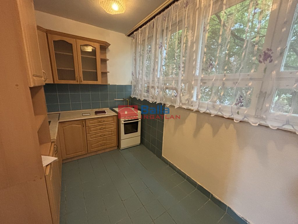 Eladó 68 m²-estársasházi lakás XVI. Kerület (Mátyásföld) , Hunyadvár utca: 72'000'000 Ft