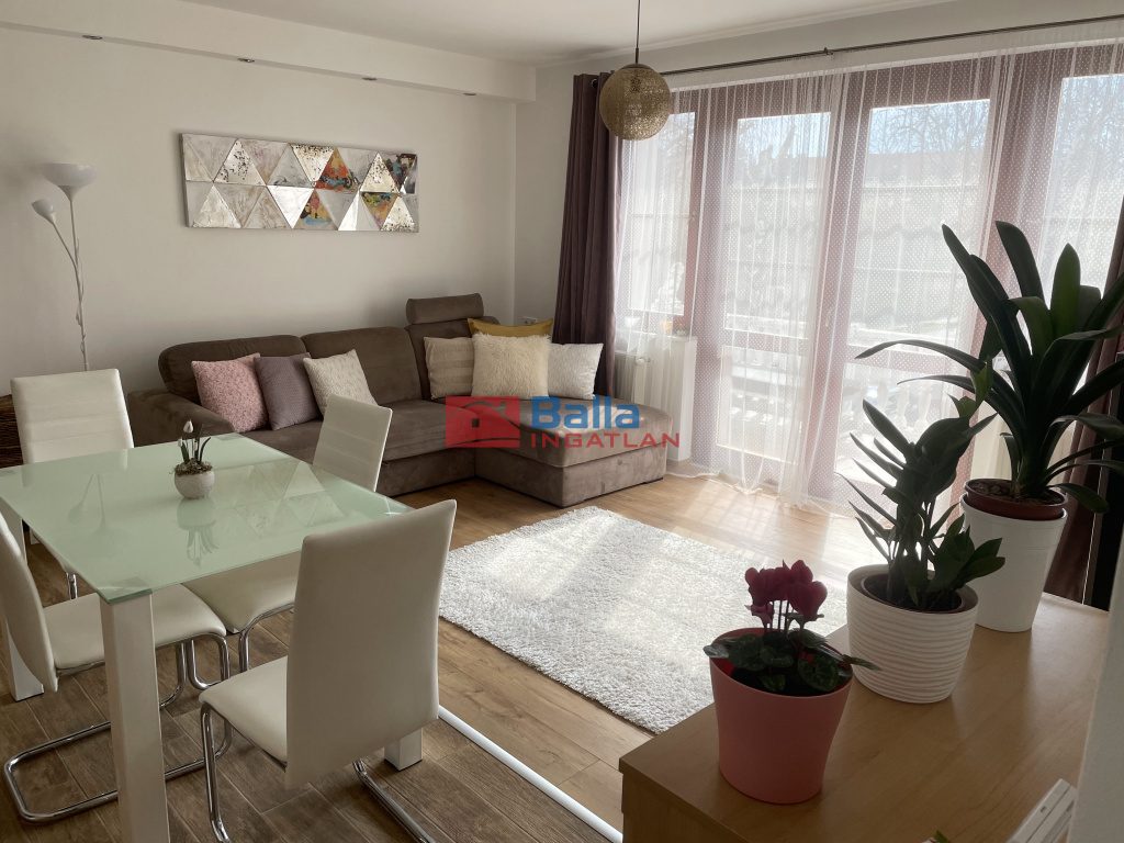 Kiadó 50 m²-estársasházi lakás XVI. Kerület (Rákosszentmihály) , József utca: 260'000 Ft