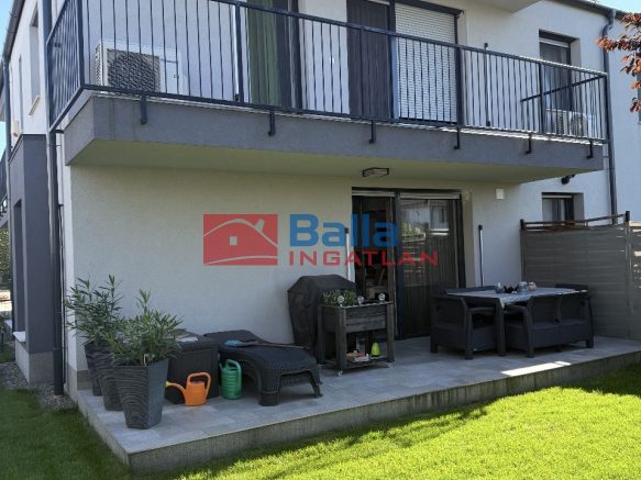 Eladó 95 m²-estársasházi lakás XVI. Kerület (Rákosszentmihály) , Zebra Lakópark: 159'000'000 Ft