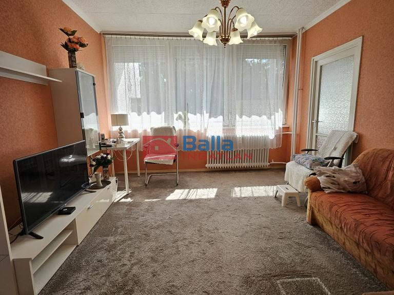Eladó 63 m²-estársasházi lakás XVI. Kerület (Sashalom) , Üzbég utca: 78'000'000 Ft