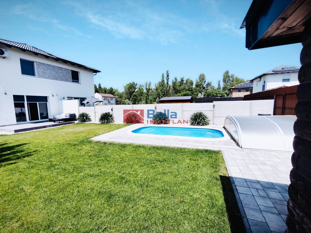 Eladó 150 m²-esikerház XVII. Kerület (Helikopter lakópark) , Helikopter lakópark: 217'000'000 Ft