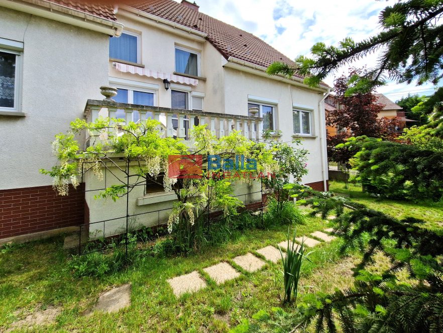 Eladó 192 m²-escsaládi ház XVII. Kerület (Rákoscsaba) , Gerecsehida utca: 199'000'000 Ft