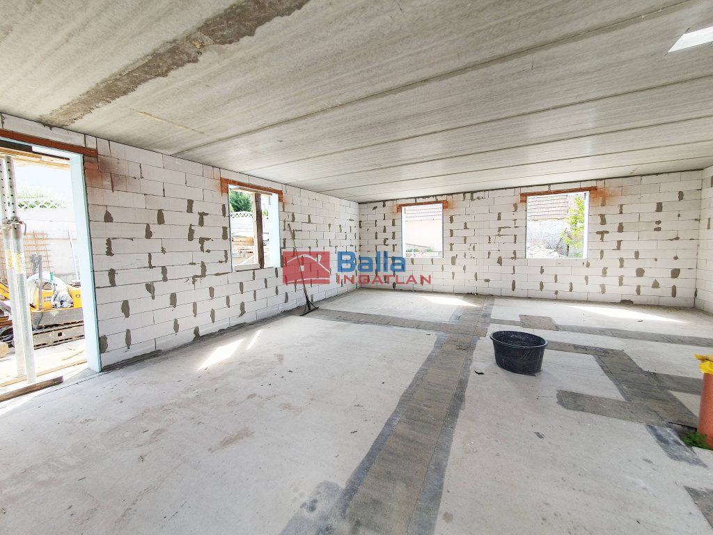 Eladó 147 m²-escsaládi ház XVII. Kerület (Rákoscsaba) , Rákoscsaba kedvelt részén: 149'900'000 Ft