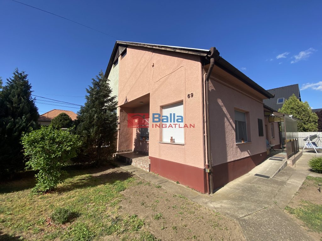 Eladó 70 m²-esikerház XVII. Kerület (Rákoscsaba Újtelep) , Naplás út: 89'900'000 Ft