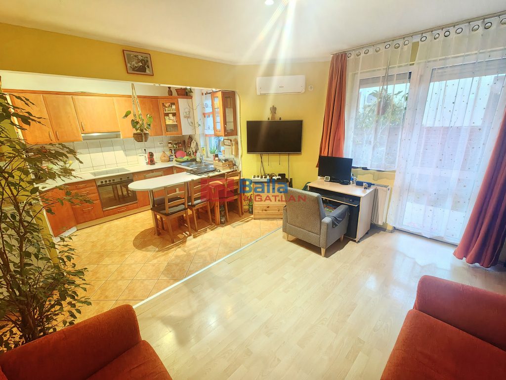 Eladó 60 m²-estársasházi lakás XVII. Kerület (Rákoshegy) , Helikopter lakópark: 99'900'000 Ft