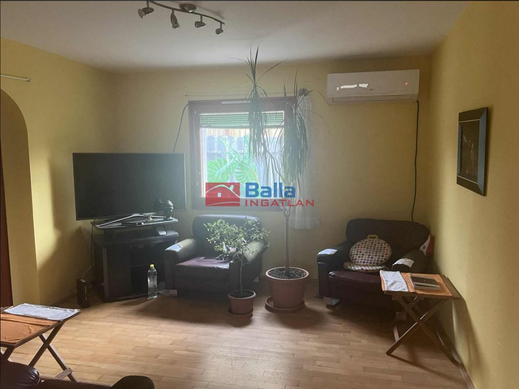 Eladó 40 m²-esikerház XVIII. Kerület (Ferihegy) , Győmrői út: 44'000'000 Ft