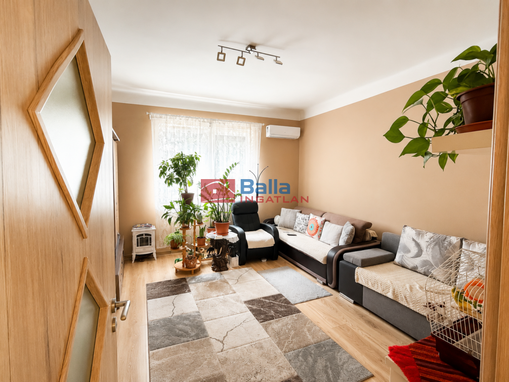 Eladó 38 m²-estársasházi lakás XVIII. Kerület (Pestszentlőrinc) , Rád vár utca: 51'500'000 Ft