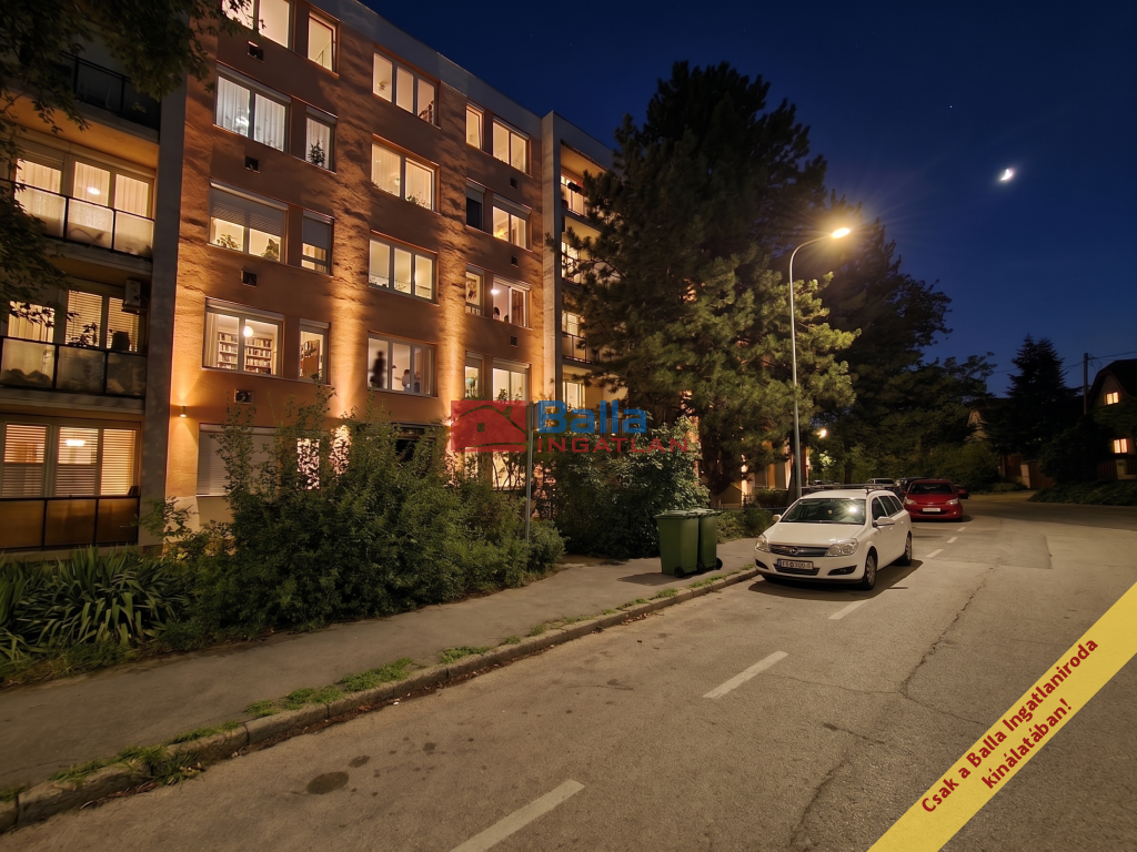 Eladó 47 m²-estársasházi lakás XVIII. Kerület (Szent Lőrinc-telep (KISZ-lakótelep)) , Vándor Sándor utca: 51'900'000 Ft