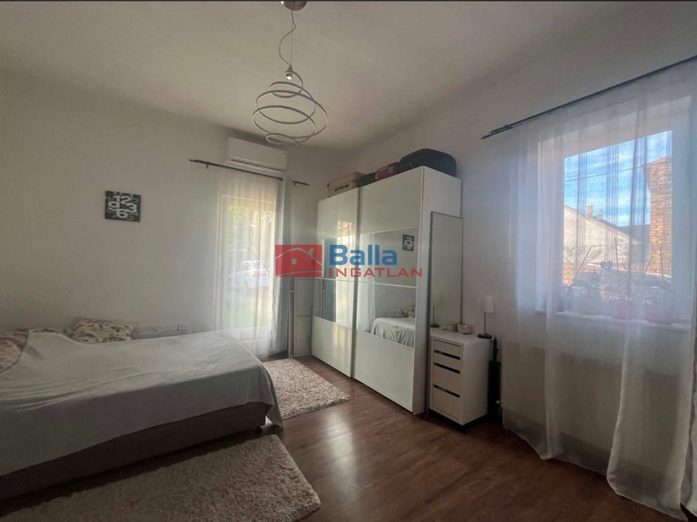 Eladó 79 m²-escsaládi ház XX. Kerület (Erzsébetfalva) , Rákóczi utca közeli utca: 84'000'000 Ft