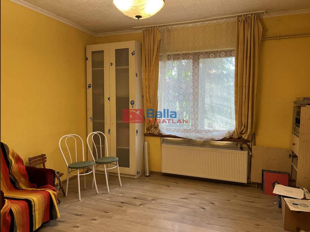 Eladó 80 m²-escsaládi ház XX. Kerület (Pacsirta telep) , Alsóteleki utca közeli utca: 74'900'000 Ft