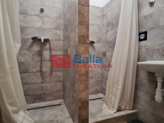 Kiadó 300 m²-esegyéb üzlethelyiség XX. Kerület (Pacsirta telep) , Előd utca: 550'000 Ft