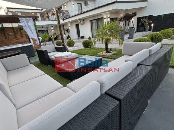 Eladó 195 m²-escsaládi ház XX. Kerület (Pacsirta telep) , Kétgenerációs: 149'000'000 Ft