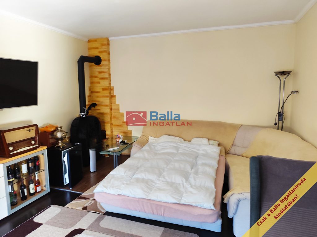 Eladó 87 m²-escsaládi ház XX. Kerület (Pacsirta telep) , Vörösmarty utca: 89'000'000 Ft