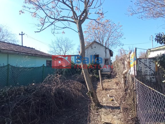 Eladó 40 m²-esüdülő XXIII. Kerület (Molnársziget) , MOLNÁR utca: 13'900'000 Ft