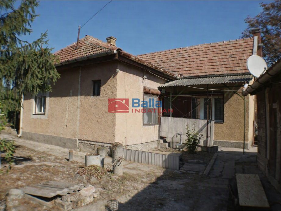 Eladó 75 m²-escsaládi ház Dömsöd, Dabi sor: 25'000'000 Ft