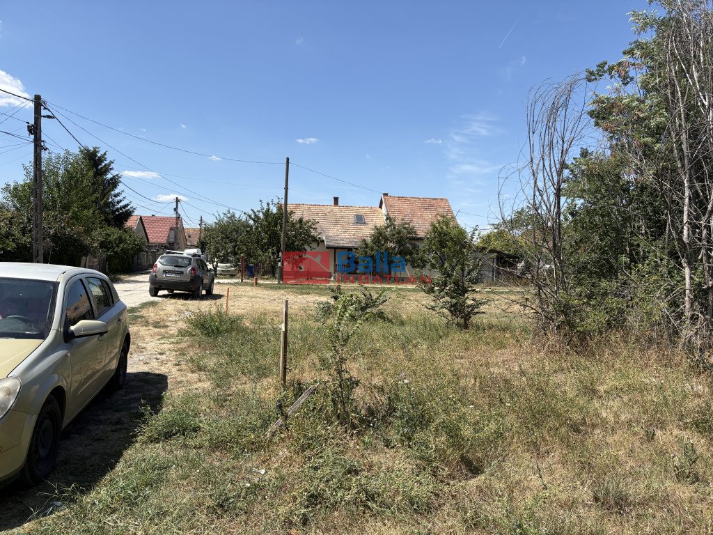 Eladó 1445 m²-estelek Dömsöd, Széchenyi környéke utca: 7'900'000 Ft