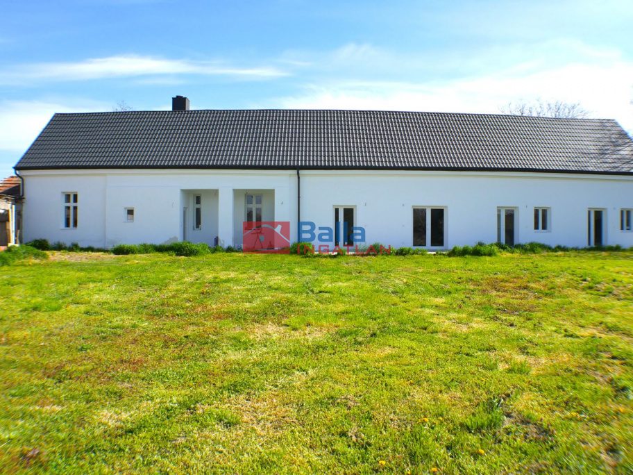 Eladó 150 m²-escsaládi ház Dömsöd, fő utca: 79'900'000 Ft