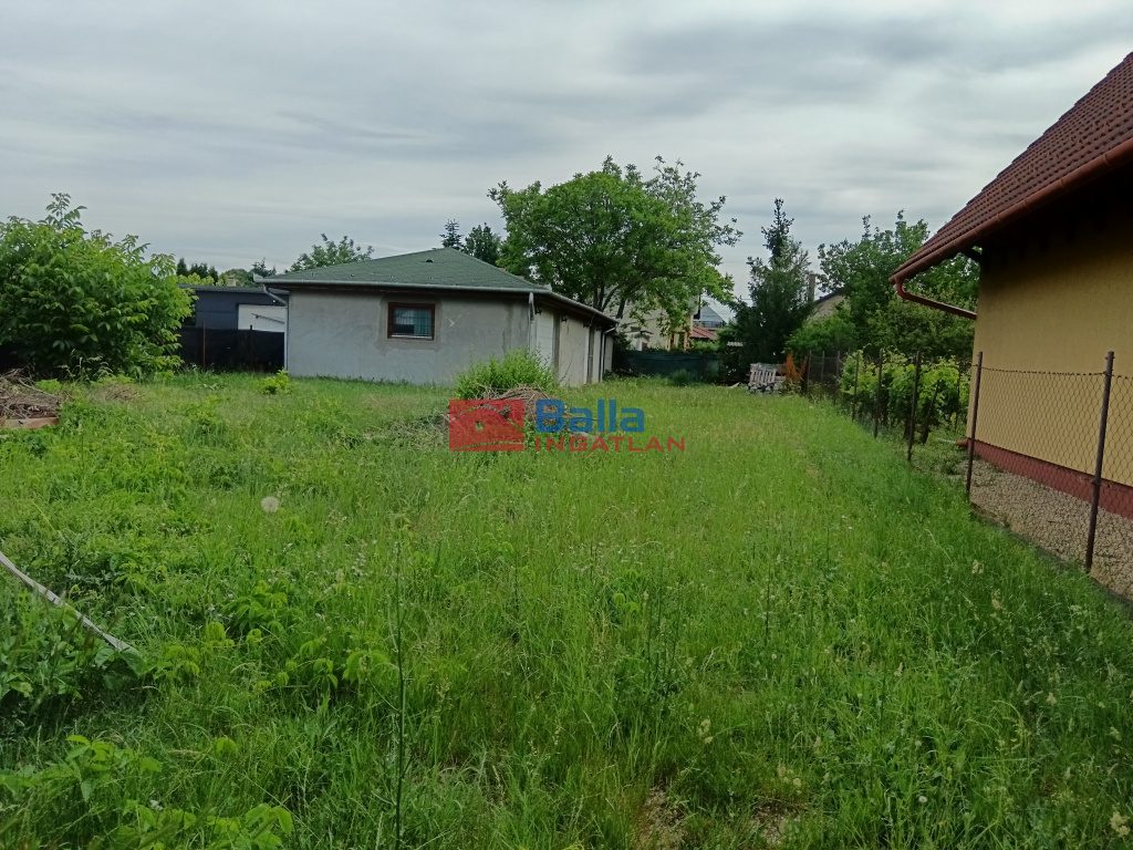 Eladó 697 m²-estelek Érd, Bagoly útca környéke: 47'900'000 Ft