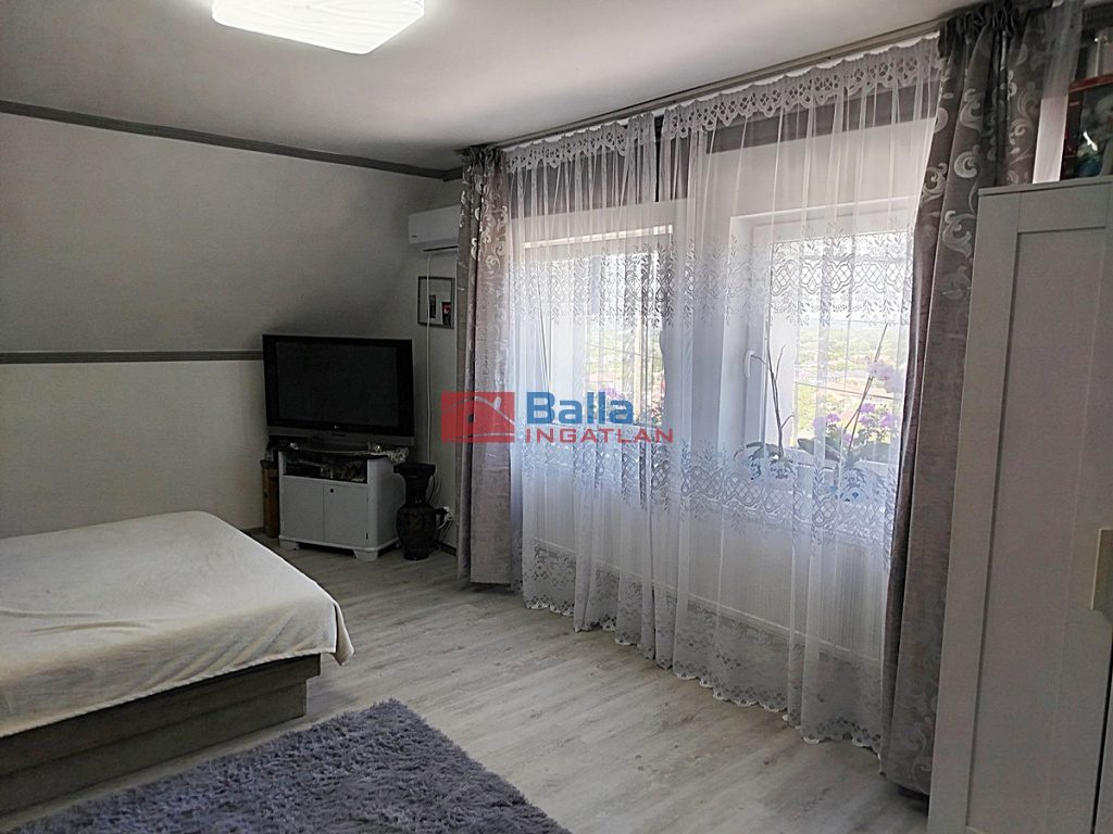 Eladó 160 m²-escsaládi ház Érd (Ófalu) , Kálvária utca közelében utca: 109'000'000 Ft