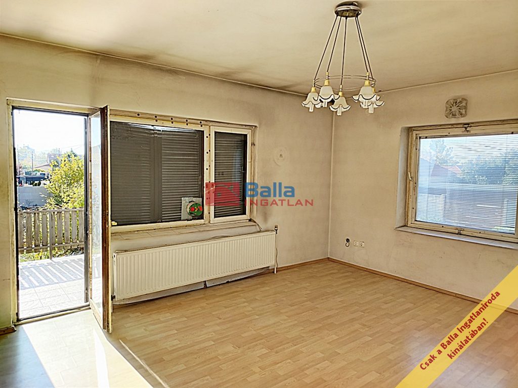 Eladó 232 m²-escsaládi ház Érd (Tusculanum) , Csér utca közelében utca: 89'000'000 Ft