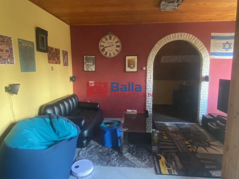 Eladó 232 m²-escsaládi ház Fót, Kosztolányi Dezső utca: 150'000'000 Ft