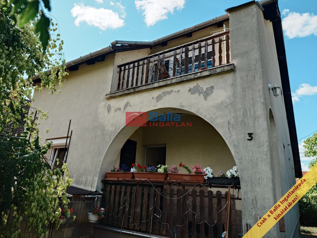 Eladó 115 m²-escsaládi ház Gárdony (Agárd) , Pajtás tér: 80'000'000 Ft